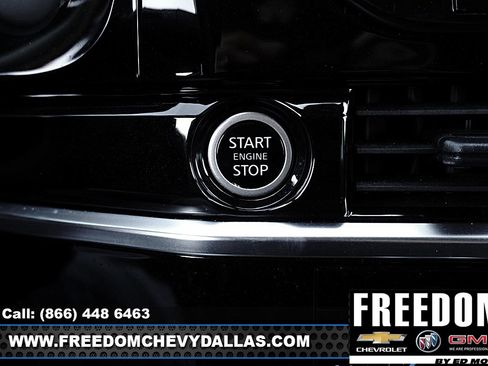 Used 2024 Nissan Pathfinder Platinum w/ Cargo Package image 29