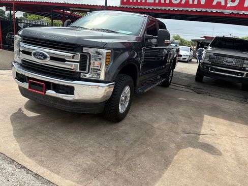 Used 2019 Ford F250 XL w/ STX Appearance Package AWD/4WD image 11