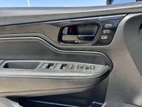 Certified 2024 Honda Odyssey Touring image 20
