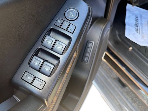 Used 2019 GMC Yukon Denali w/ Open Road Package AWD/4WD image 33
