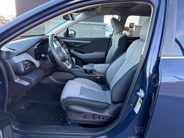 Used 2025 Subaru Outback Premium AWD/4WD image 23
