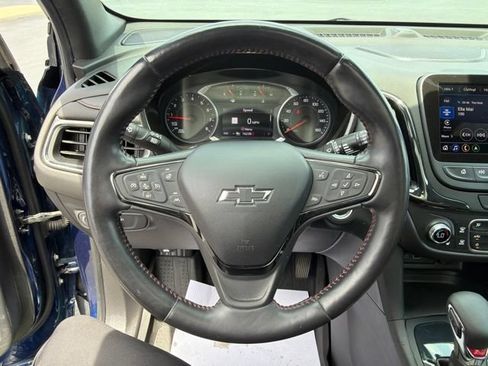 Used 2022 Chevrolet Equinox RS w/ RS Leather Package FWD image 24