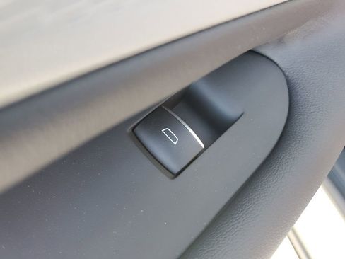 New 2026 Chevrolet Blazer EV SS image 18