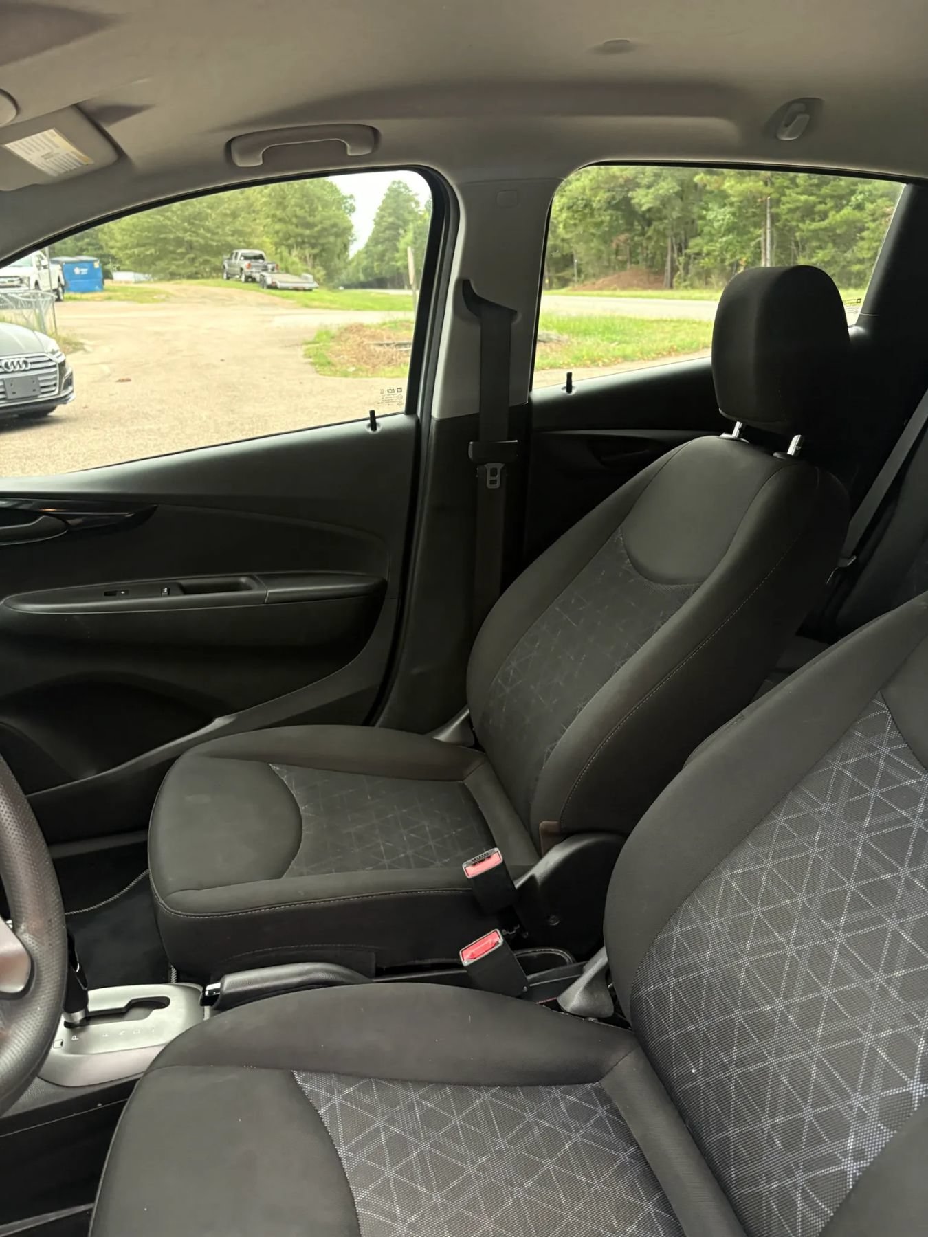 Used 2020 Chevrolet Spark LT FWD image 11