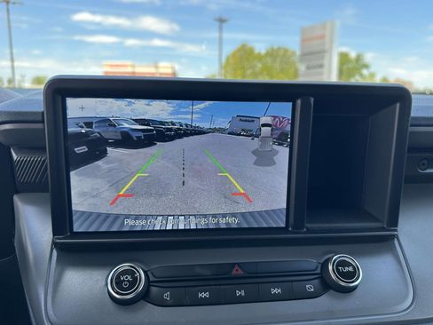 Used 2024 Ford Maverick Lariat w/ Black Appearance Package image 12