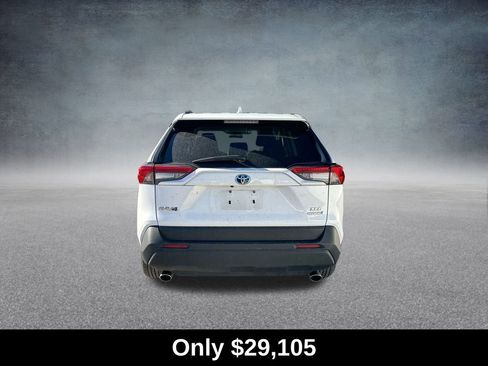 Used 2024 Toyota RAV4 XLE image 4