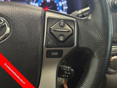 Used 2016 Toyota 4Runner SR5 Premium image 17