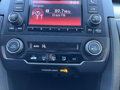 Used 2018 Honda Civic LX image 5