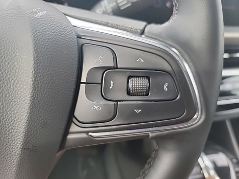 Certified 2024 Buick Envista Avenir image 18