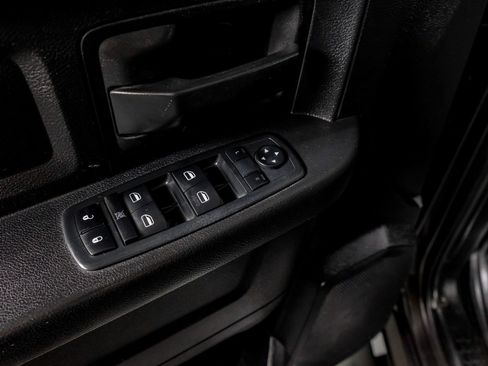 Used 2015 RAM 3500 Tradesman w/ Chrome Appearance Group AWD/4WD image 32