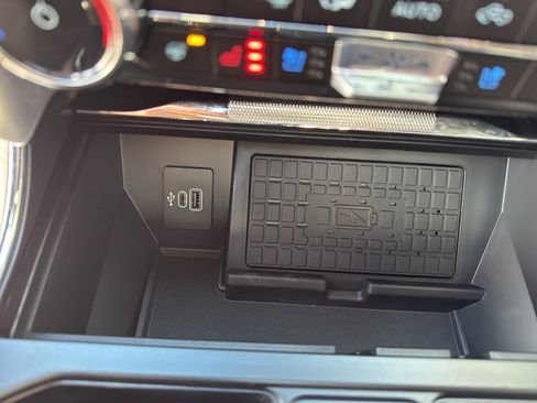 New 2025 Ford F150 King Ranch w/ FX4 Off-Road Package image 26