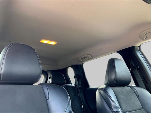 Used 2023 Mitsubishi Outlander SE AWD/4WD image 14