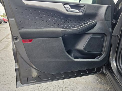 Used 2020 Ford Escape SE AWD/4WD image 4