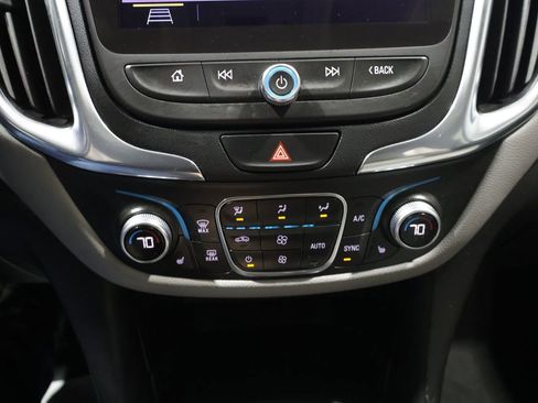 Used 2019 Chevrolet Equinox LT image 26