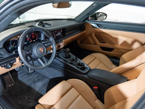 Certified 2026 Porsche 911 GT3 RWD image 4