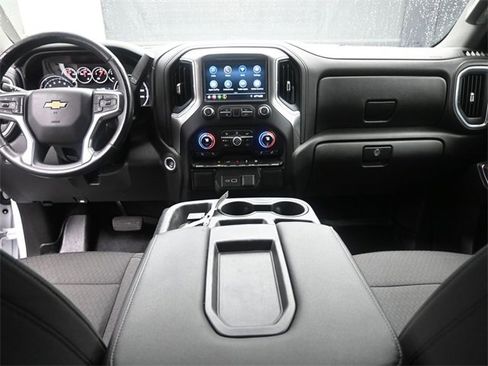 Used 2021 Chevrolet Silverado 1500 LT image 9
