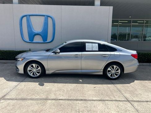 Used 2020 Honda Accord LX image 5