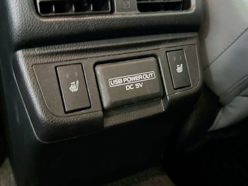 Used 2018 Subaru Outback 2.5i Limited image 27