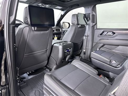 New 2026 GMC Yukon Elevation w/ Elevation Premium Package image 22