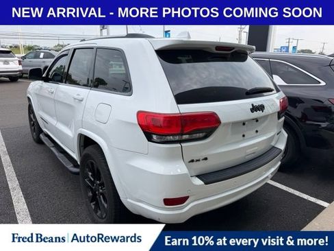Used 2015 Jeep Grand Cherokee Limited w/ Luxury Group II AWD/4WD image 5