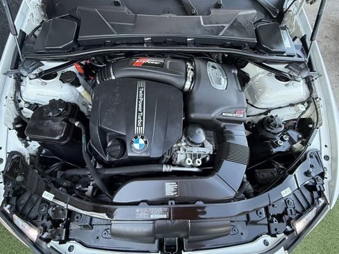 Used 2013 BMW 335i Convertible image 34