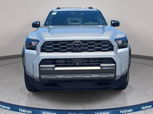 Used 2025 Toyota 4Runner TRD Off-Road Premium w/ Tow Technology Package AWD/4WD image 3