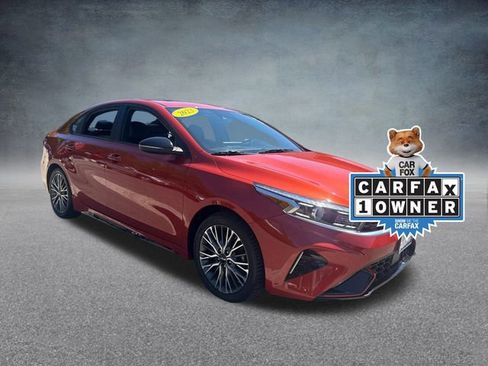 Used 2023 Kia Forte GT-Line w/ GT-Line Premium Package image 2