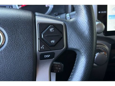 Used 2017 Toyota 4Runner SR5 RWD image 28