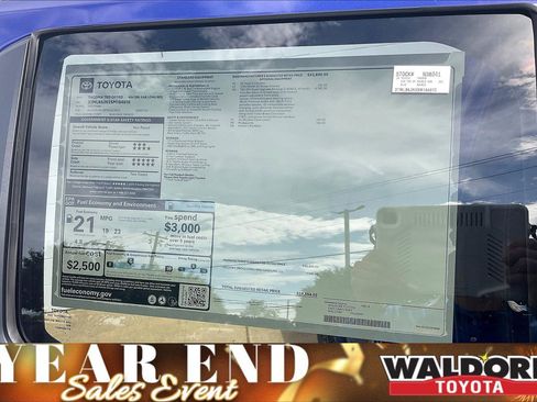 New 2025 Toyota Tacoma TRD Off-Road image 16