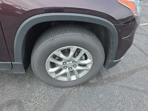 Used 2021 Chevrolet Traverse LT AWD/4WD image 10