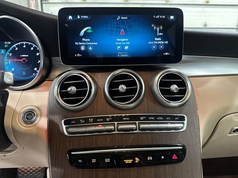 Used 2020 Mercedes-Benz GLC 300 4MATIC image 19