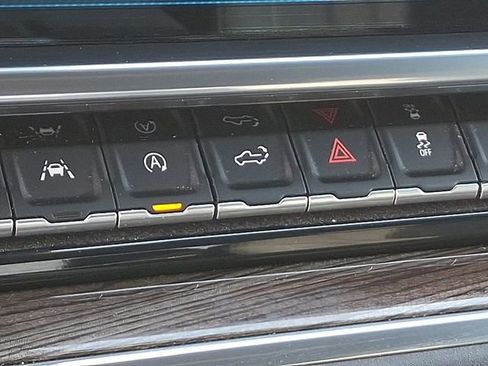 Used 2024 Chevrolet Silverado 1500 LT image 29