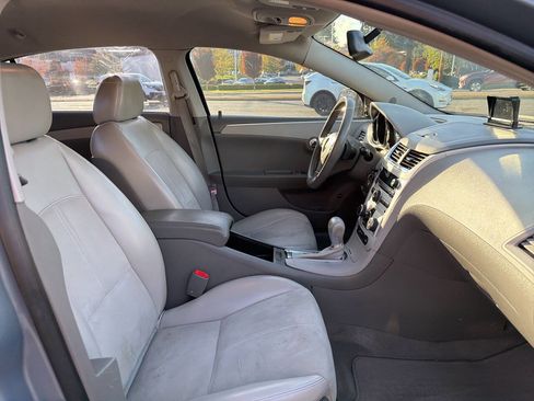 Used 2009 Chevrolet Malibu LT w/ HFV6 Engine Package image 14