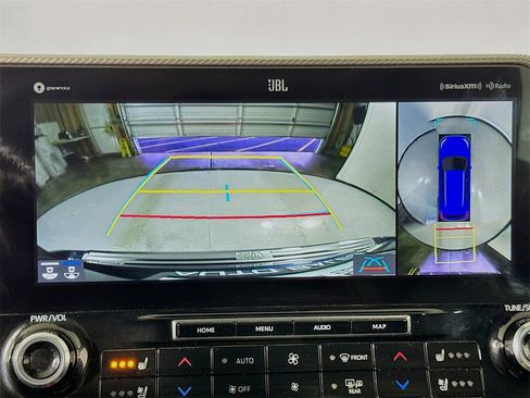 Used 2021 Toyota Highlander Platinum image 26