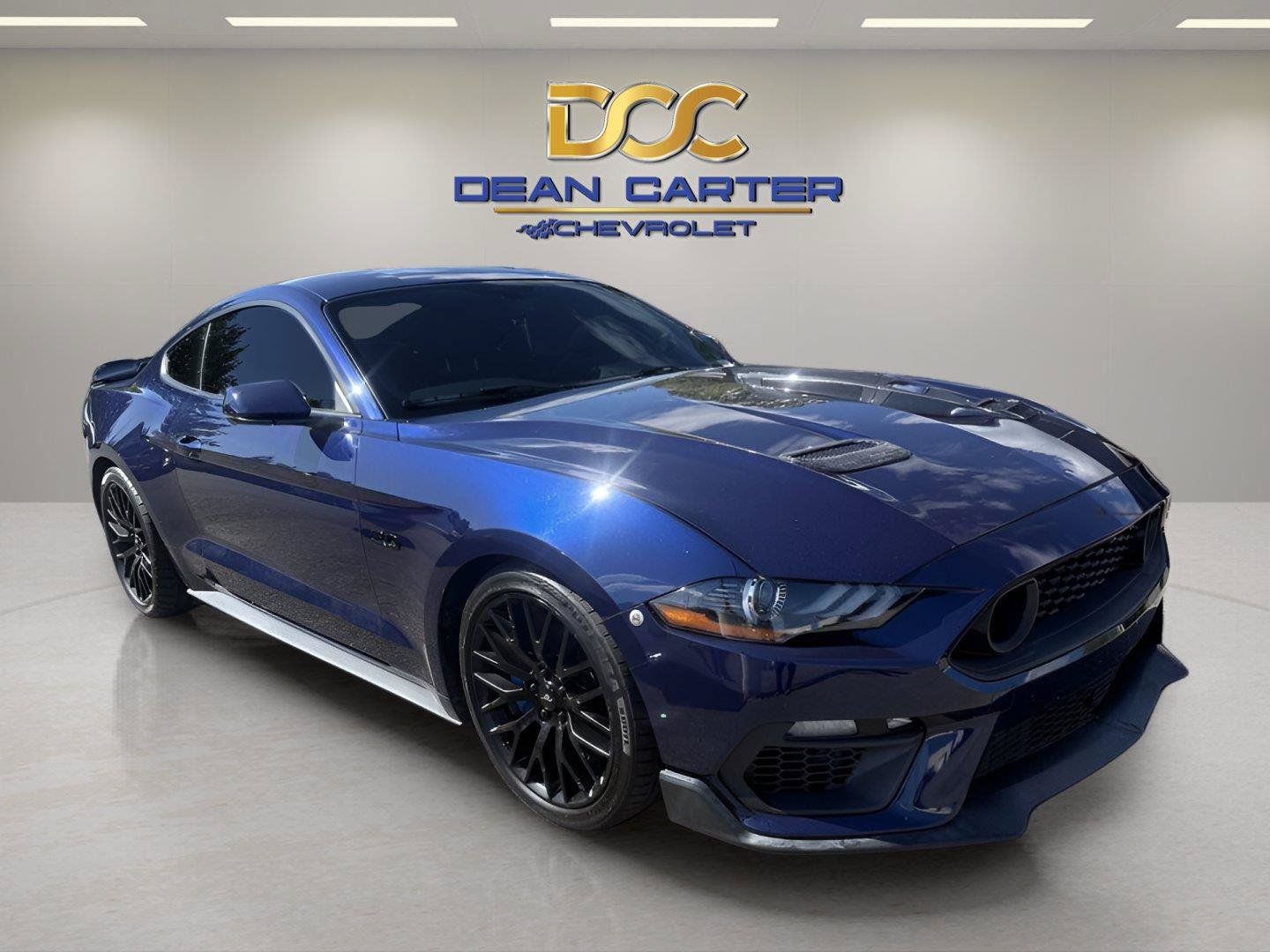 Used 2018 Ford Mustang GT Premium w/ Equipment Group 401A RWD image 4