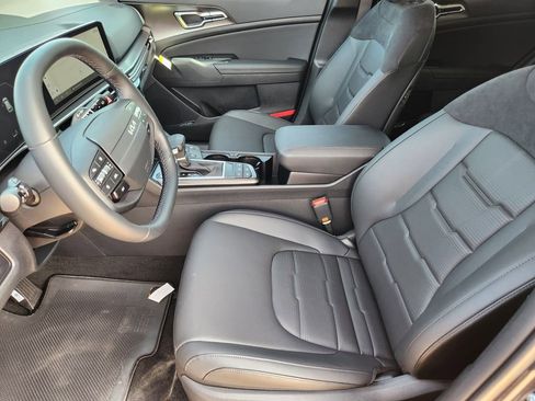New 2026 Kia Sportage SX AWD/4WD image 11