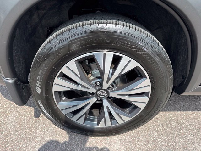 Certified 2023 Nissan Rogue SV AWD/4WD image 33
