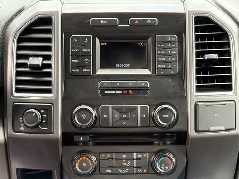 Used 2015 Ford F150 XLT w/ Equipment Group 301A Mid AWD/4WD image 27