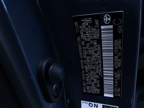 New 2025 Toyota Crown Signia image 24