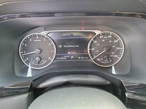 Certified 2024 Nissan Pathfinder SV FWD image 27
