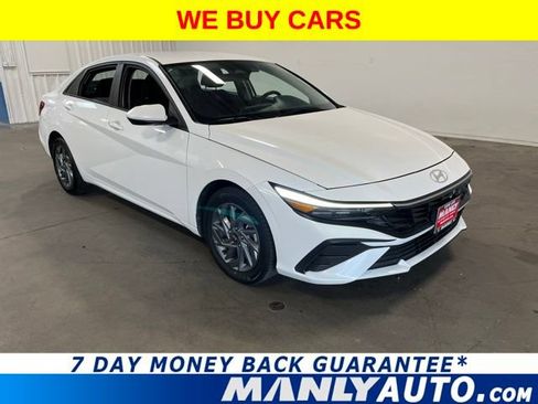 Used 2024 Hyundai Elantra SEL FWD image 1
