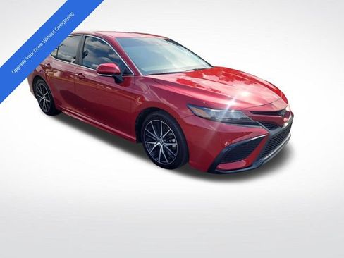Used 2023 Toyota Camry SE FWD image 7
