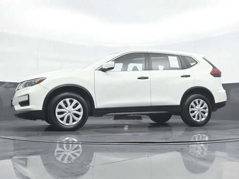 Used 2019 Nissan Rogue S AWD/4WD image 26