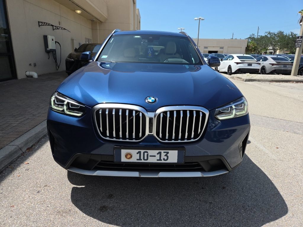 Used 2024 BMW X3 xDrive30i w/ Premium Package AWD/4WD image 2