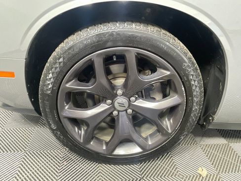 Used 2017 Dodge Challenger SXT Plus image 12