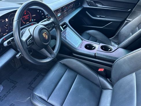Used 2022 Porsche Taycan 4S image 4