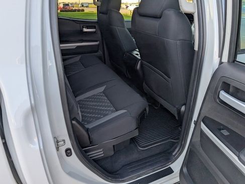 Used 2021 Toyota Tundra image 6