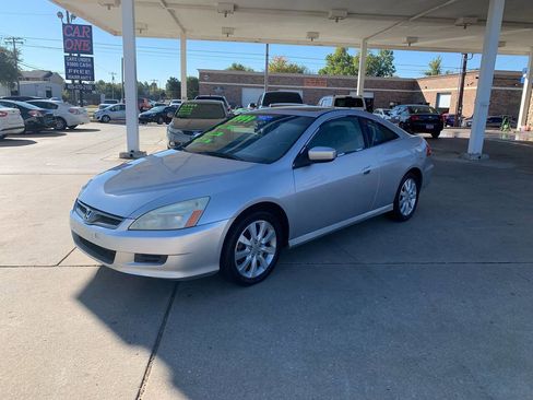 Used 2006 Honda Accord EX image 3