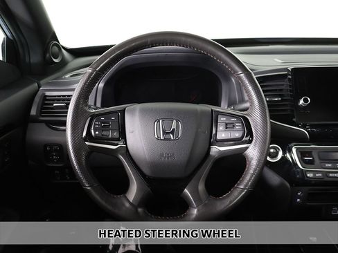 Used 2025 Honda Ridgeline Black Edition image 10
