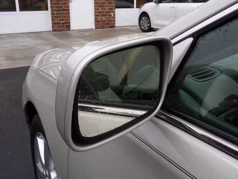 Used 2005 Lexus ES 330 image 20